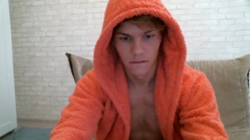 Milkshake_On_Body  01-08-2021 video makemecum